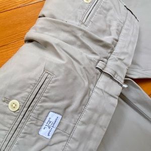 34/30 Vineyard Vines Khakis